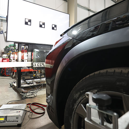 ADAS Camera Sensor Matrix Headlight Calibration Alignment North Weald ...